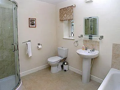 Cottage Lamplugh *